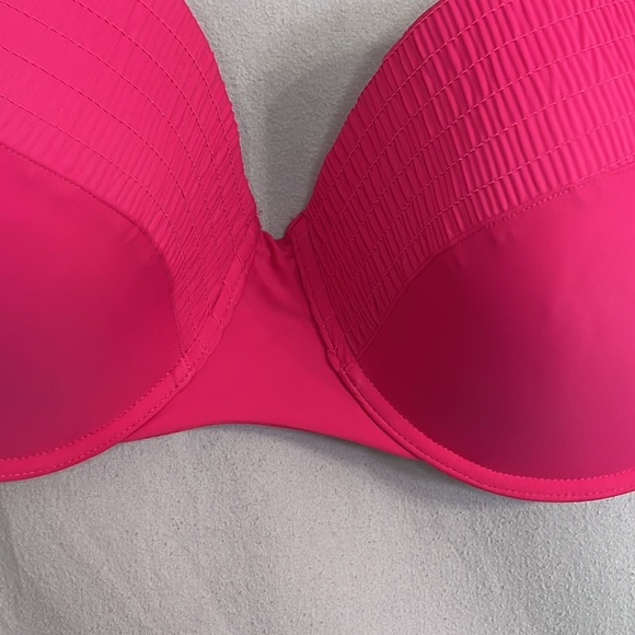 Summer Fuchsia/Hot Pink Smocked Bikini Swim Top -3X (24W-26W)-NWT- Time and Tru - Picture 7 of 16